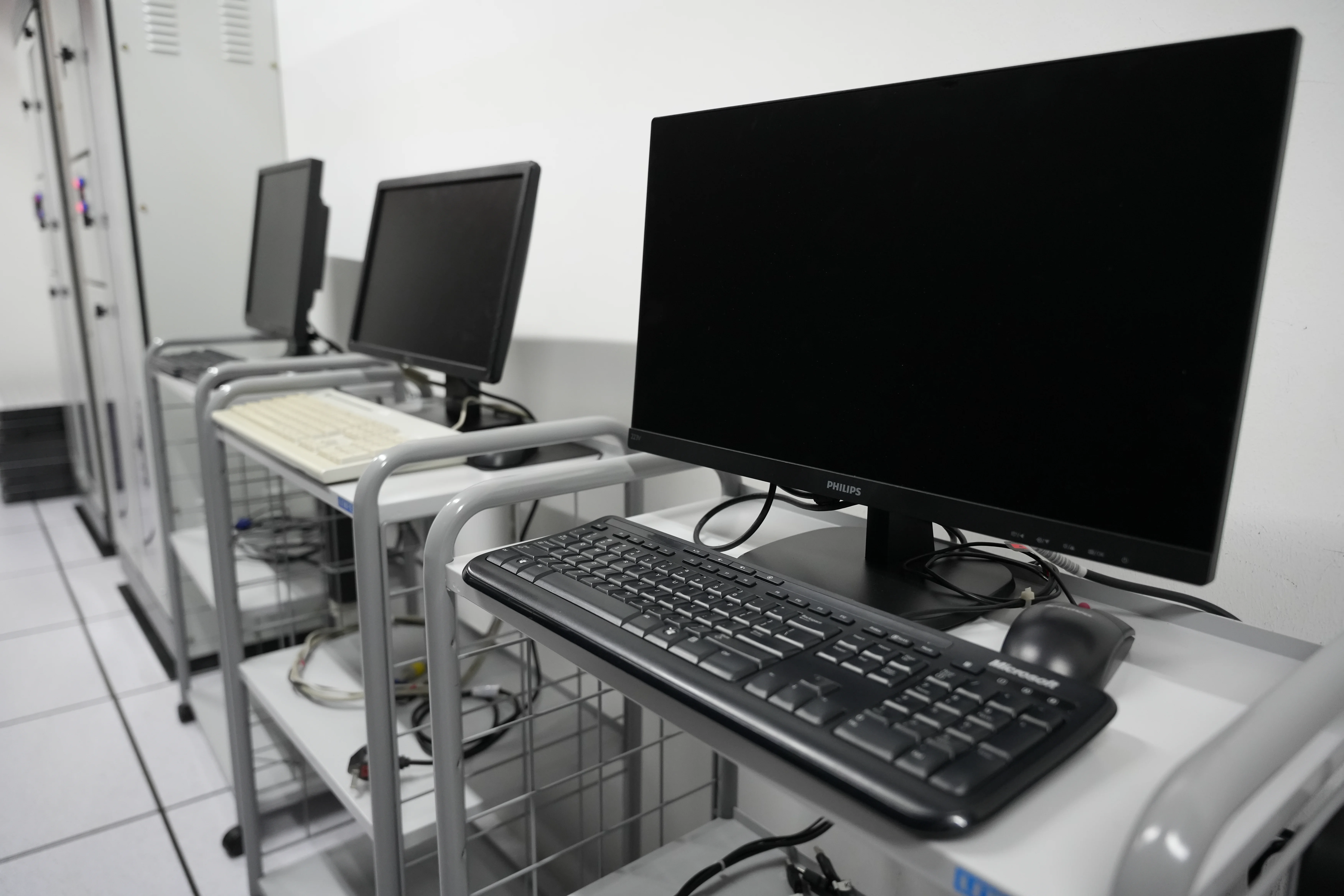 How to Use Blue-Green Deployment on a Single VPS